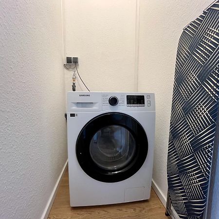 *Top* Moderne Wohnung - Naehe Koeln: Dom, Messe, Flughafen, Lanxess-Arena Bergisch Gladbach Exteriör bild