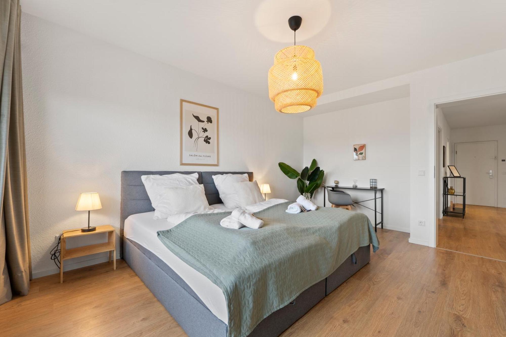 *Top* Moderne Wohnung - Naehe Koeln: Dom, Messe, Flughafen, Lanxess-Arena Bergisch Gladbach Exteriör bild